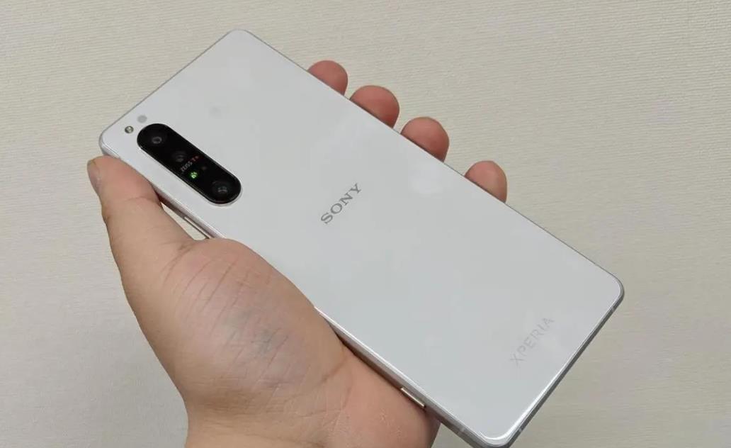 索尼Xperia 1 VI使用感受：手感、性能與整體體驗(yàn)的五星之旅