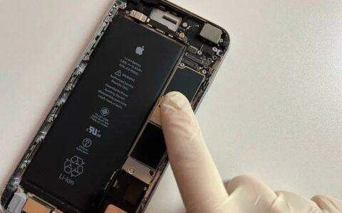 苹果iPhone 16 Pro Max电池升级爆料：高能量密度与不锈钢外壳引领创新