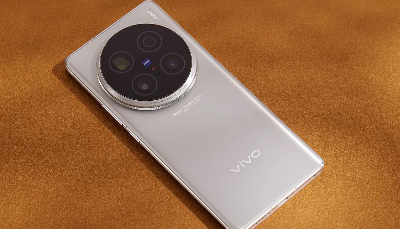 vivo X200系列爆料：首发天玑9400处理器，延续直屏设计