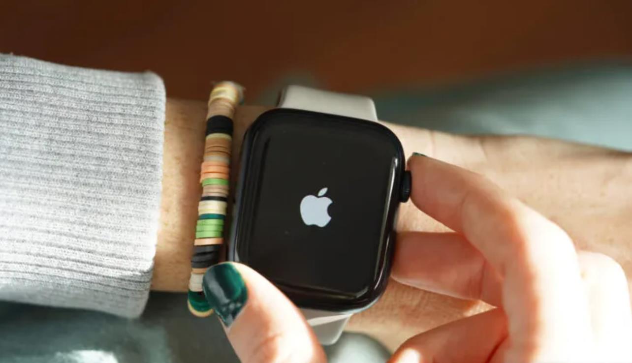苹果未发布Apple Watch表带设计曝光：或因生产难度被弃