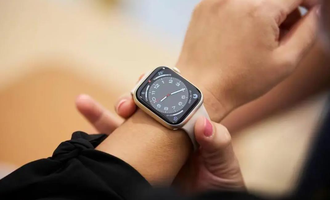 苹果Apple Watch 2024终极购买指南：哪款最适合您？
