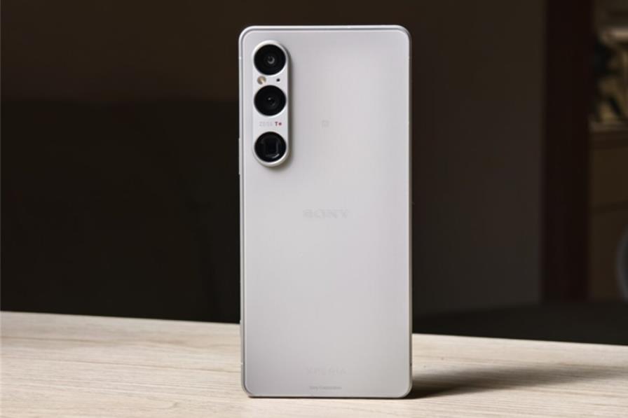 索尼Xperia 1 VII外觀曝光：顛覆性橫向攝像頭設計引領新潮流