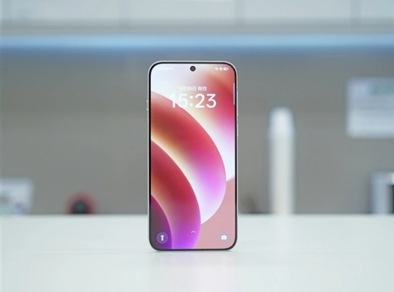 OPPO Find X8全系標(biāo)配無網(wǎng)暢聊：沒網(wǎng)也能通話 就像對(duì)講機(jī)一樣