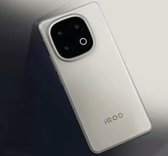 iQOO 13值不值得入手？iQOO 13全面評(píng)測(cè)