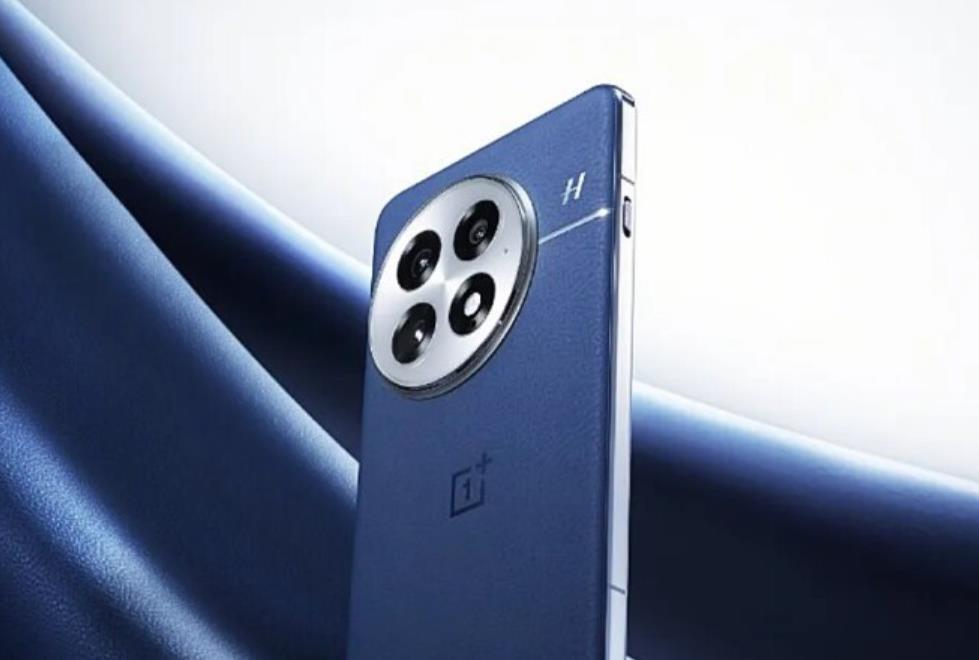 一加預(yù)告國(guó)際版OnePlus 13系列發(fā)布時(shí)間：將于2025年1月7日發(fā)布