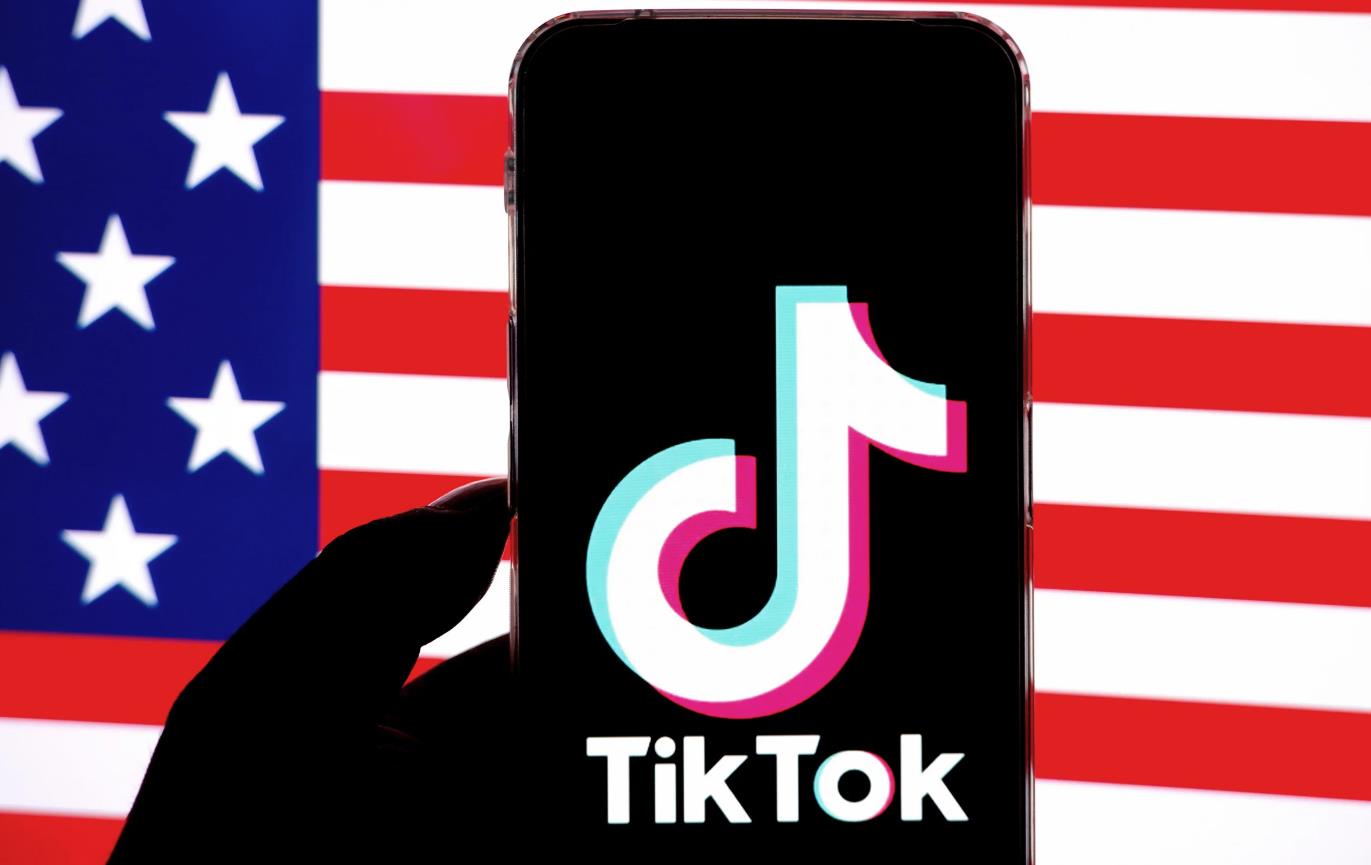 特朗普簽署延遲TikTok禁令行政令，威脅不賣TikTok就加稅