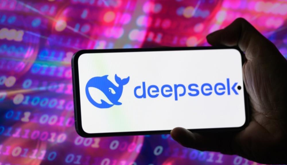 阿里云官宣DeepSeek模型一鍵部署，R1與V3版本云上輕松獲取