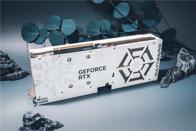 開啟DLSS 4 步入4K游戲新門檻，耕升 GeForce RTX 5070 踏雪 OC 靈動(dòng)來(lái)襲！