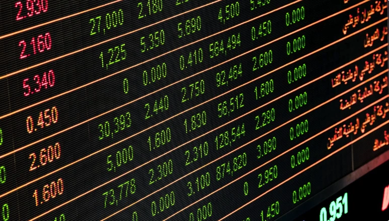 金價(jià)持續(xù)拉升   COMEX黃金漲逾1.4%