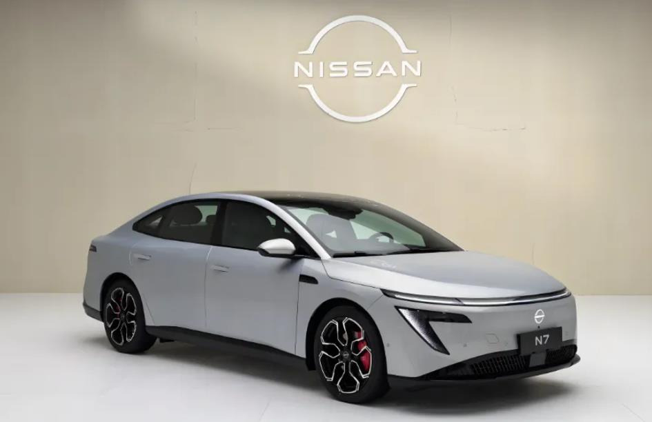 日產(chǎn)N7掀桌自救難掩困境：銷量腰斬、虧損400億陷惡性循環(huán)