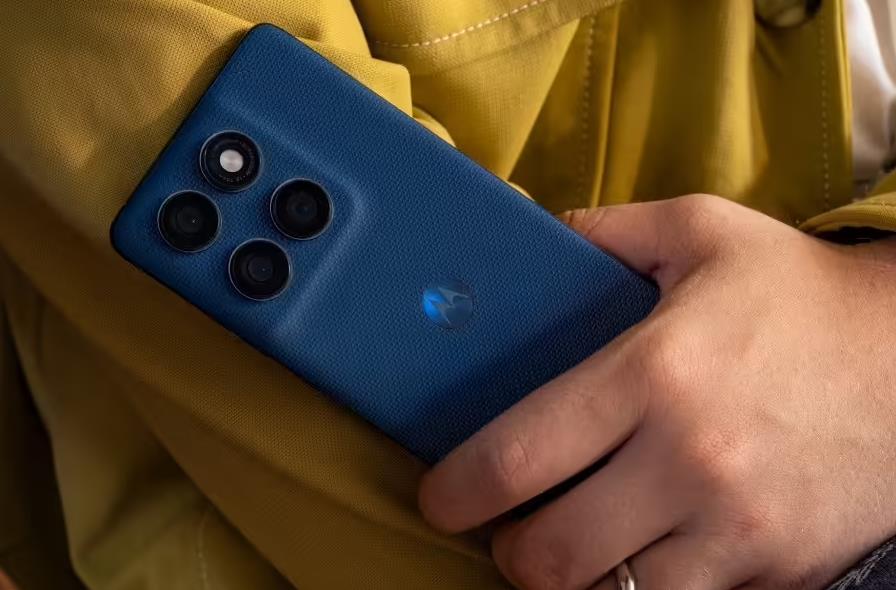 聯(lián)想moto edge 60系列正式發(fā)布：四曲面屏+Pantone調(diào)色