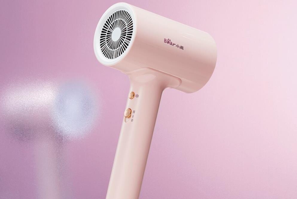 小熊電器再陷"以次充好"風波：消費者怒斥"花正品錢買劣質貨"